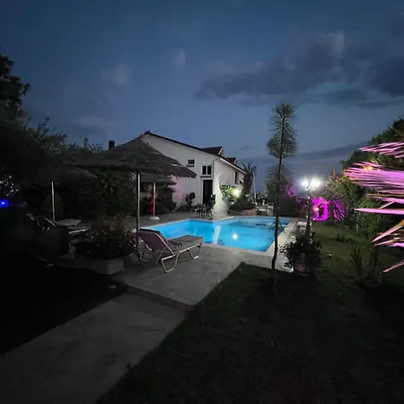 Luxury - Dar Al Shams 01 别墅 *