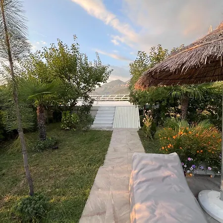 Villa Luxury - Dar Al Shams 01